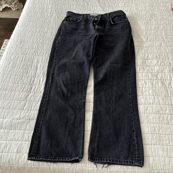 Reformation Denim - Reformation Wilder high rise cropped jeans. Size 27.